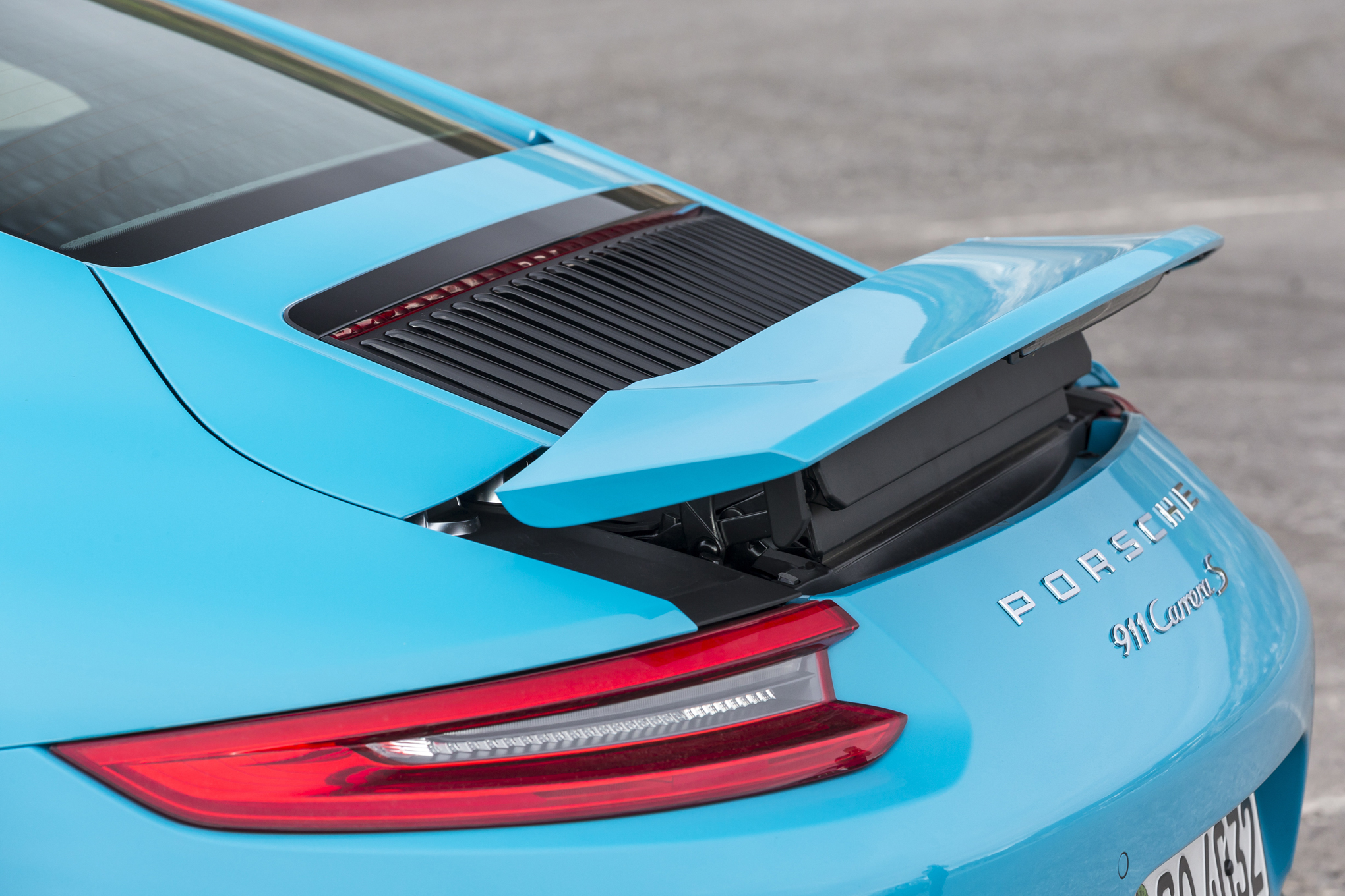 Name:  2017-Porsche-911-Carrera-S-Coupe-rear-wing.jpg
Views: 281
Size:  1.43 MB